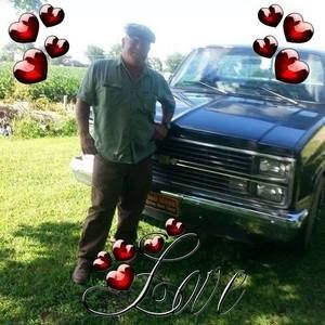 Meet your Posher, Eva